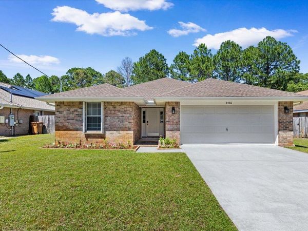 8586 Wilburn Cove, Navarre, FL 32566