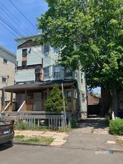 22-26 Waldorf, Bridgeport, CT 06605 Main Photo