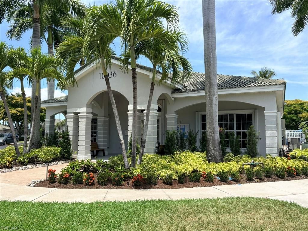 8162 Pacific Beach Dr , Fort Myers, FL 33966 Photo