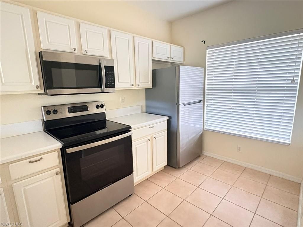 8162 Pacific Beach Dr , Fort Myers, FL 33966 Photo