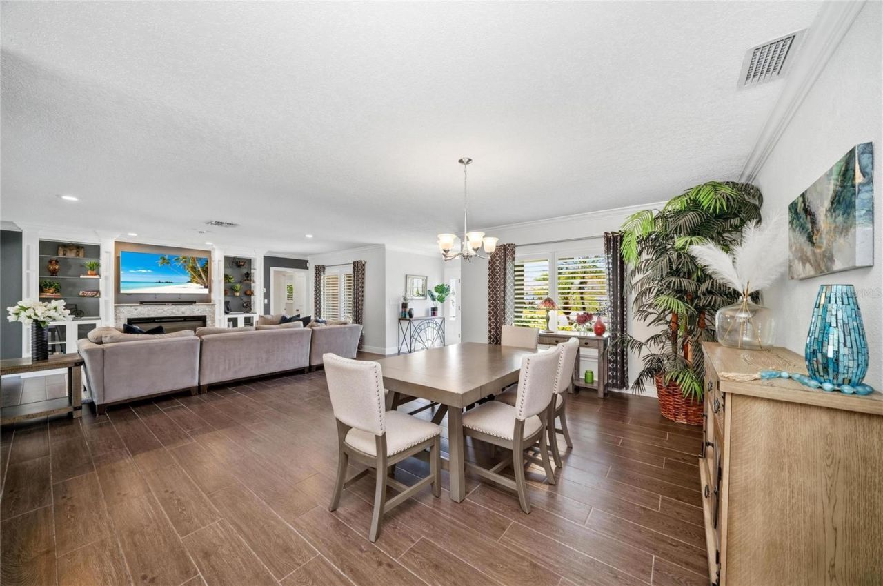 6129 Leeland Street S, Saint Petersburg, FL 33715 Photo