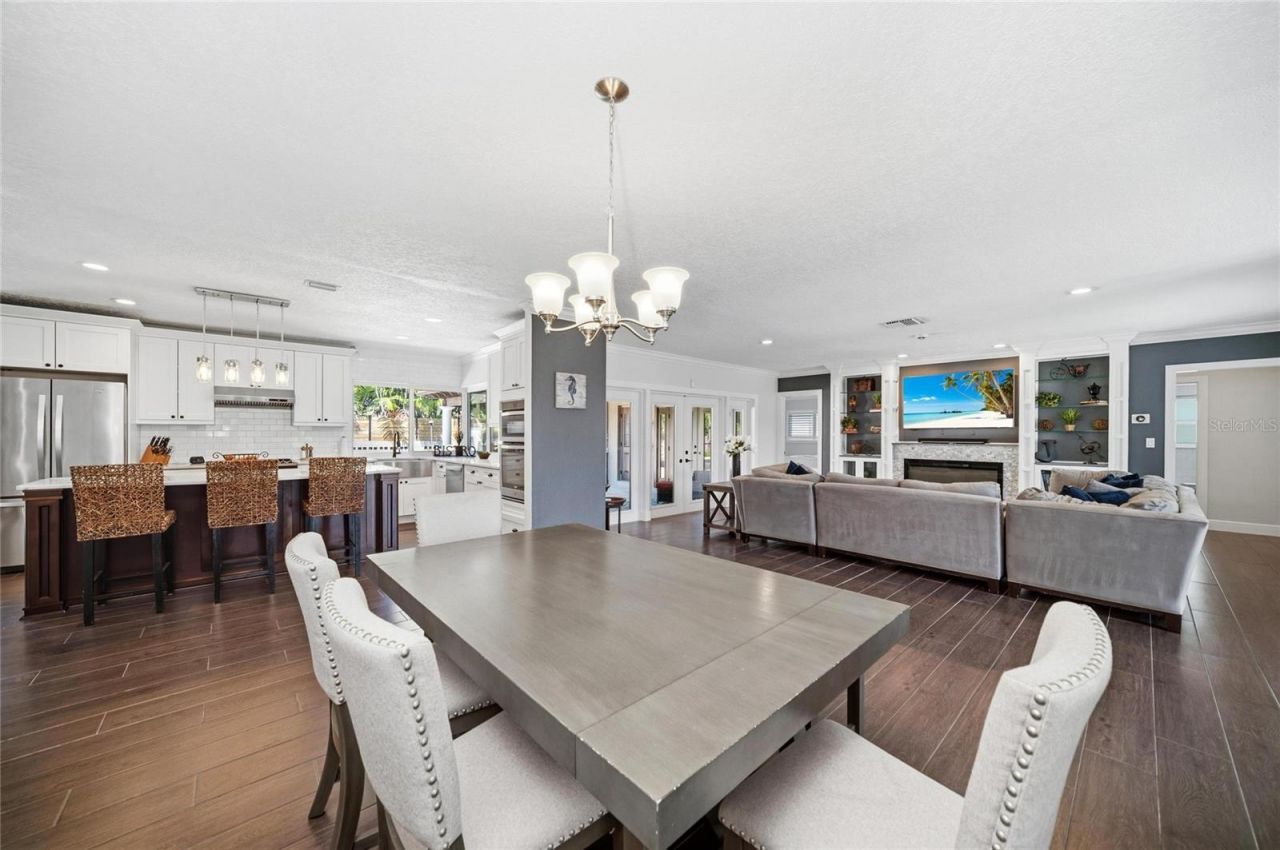 6129 Leeland Street S, Saint Petersburg, FL 33715 Photo
