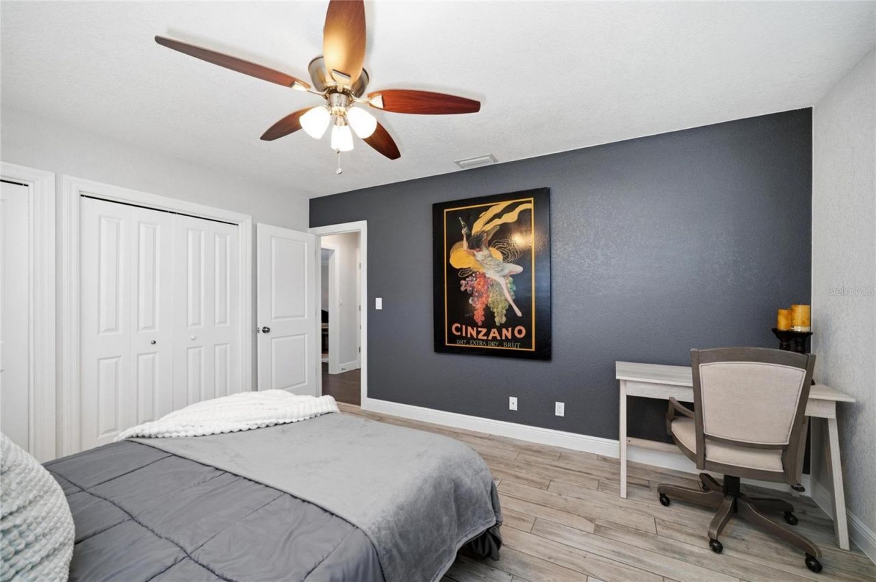 6129 Leeland Street S, Saint Petersburg, FL 33715 Photo