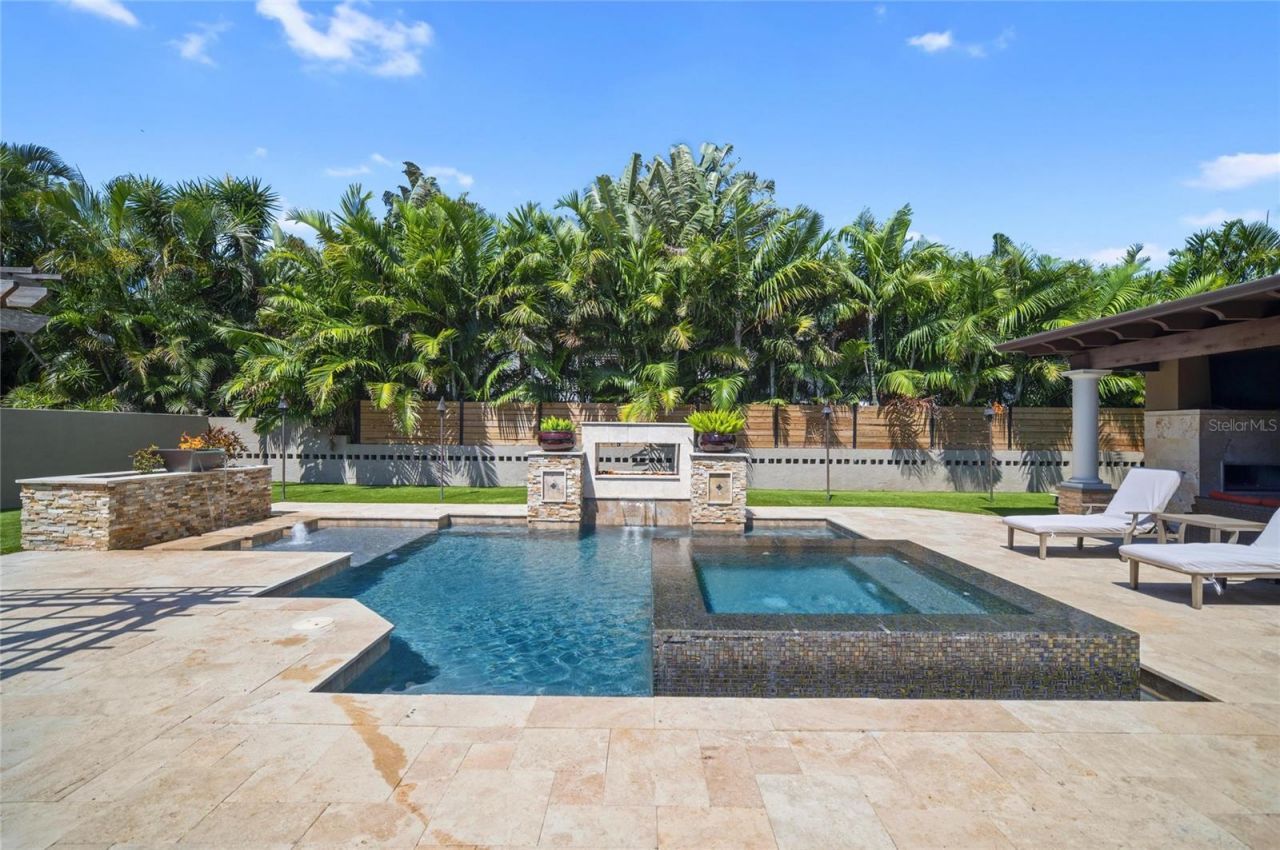6129 Leeland Street S, Saint Petersburg, FL 33715 Photo