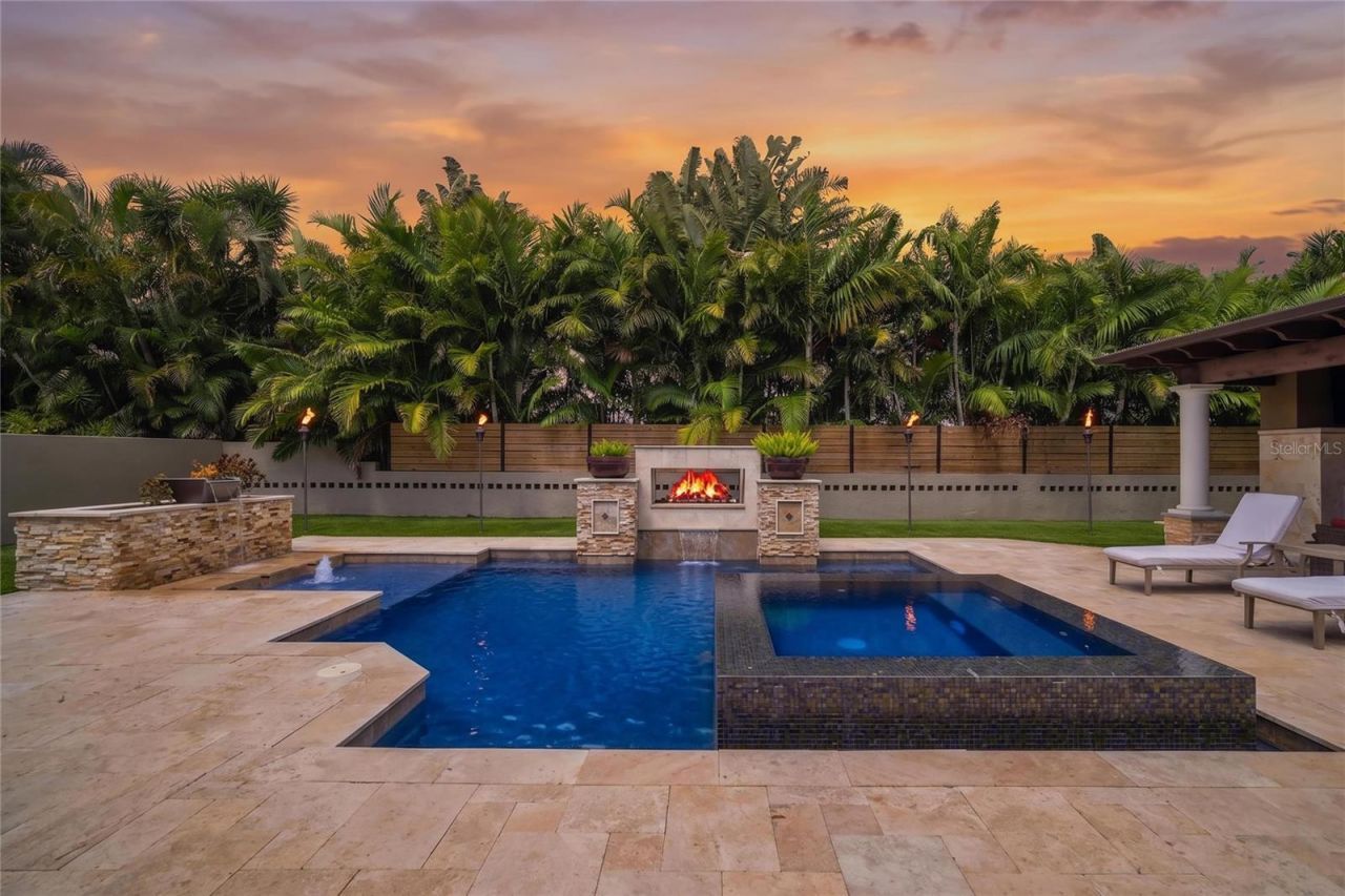 6129 Leeland Street S, Saint Petersburg, FL 33715 Photo