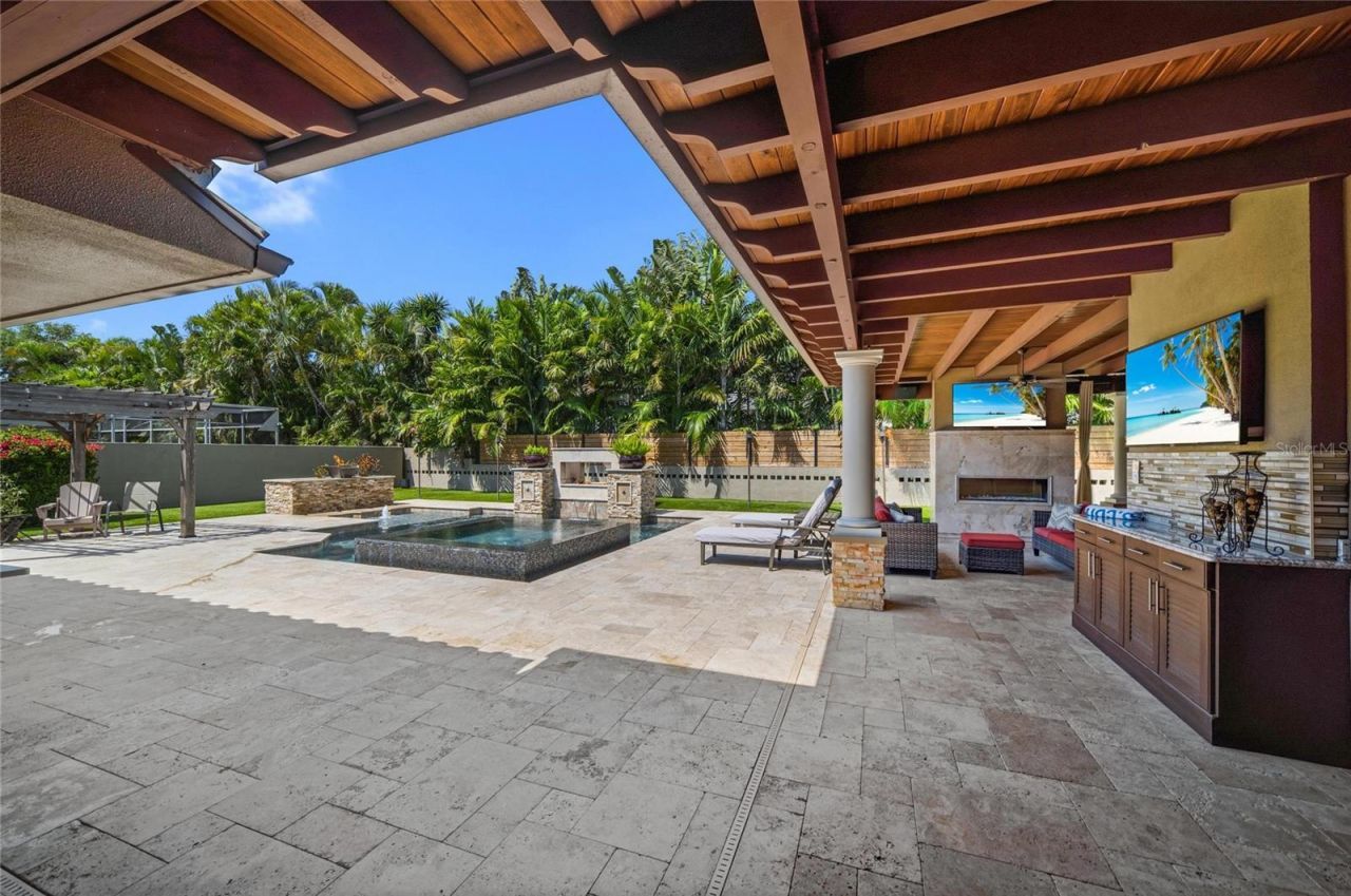 6129 Leeland Street S, Saint Petersburg, FL 33715 Photo