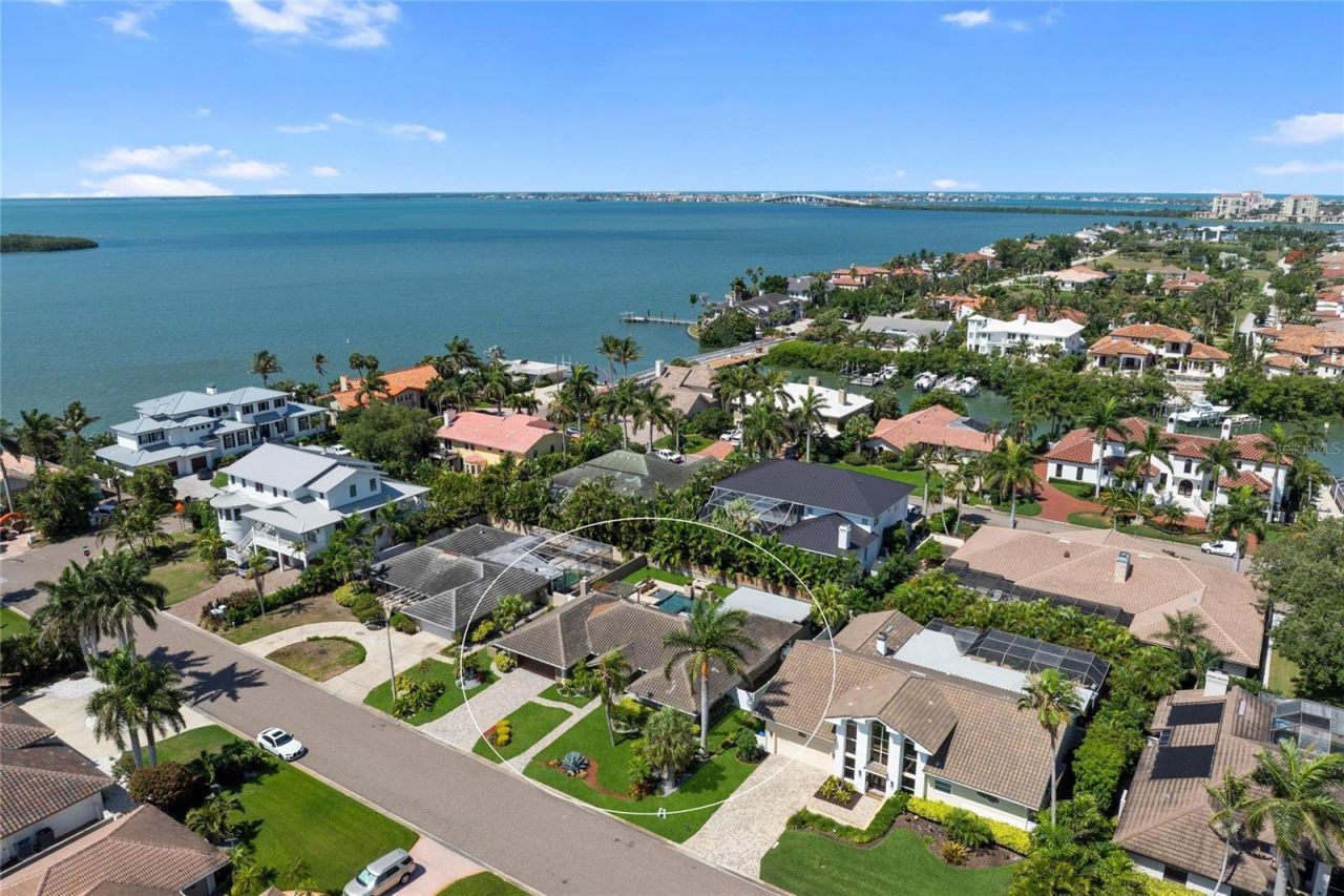 6129 Leeland Street S, Saint Petersburg, FL 33715 Photo
