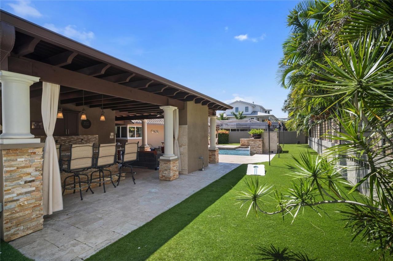 6129 Leeland Street S, Saint Petersburg, FL 33715 Photo