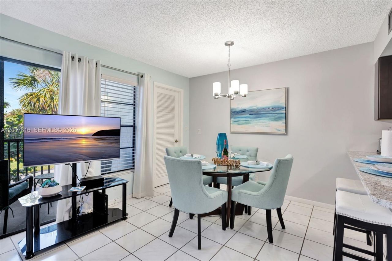1605 S Us Highway 1 , Unit 205V6, Jupiter, FL 33477 Photo