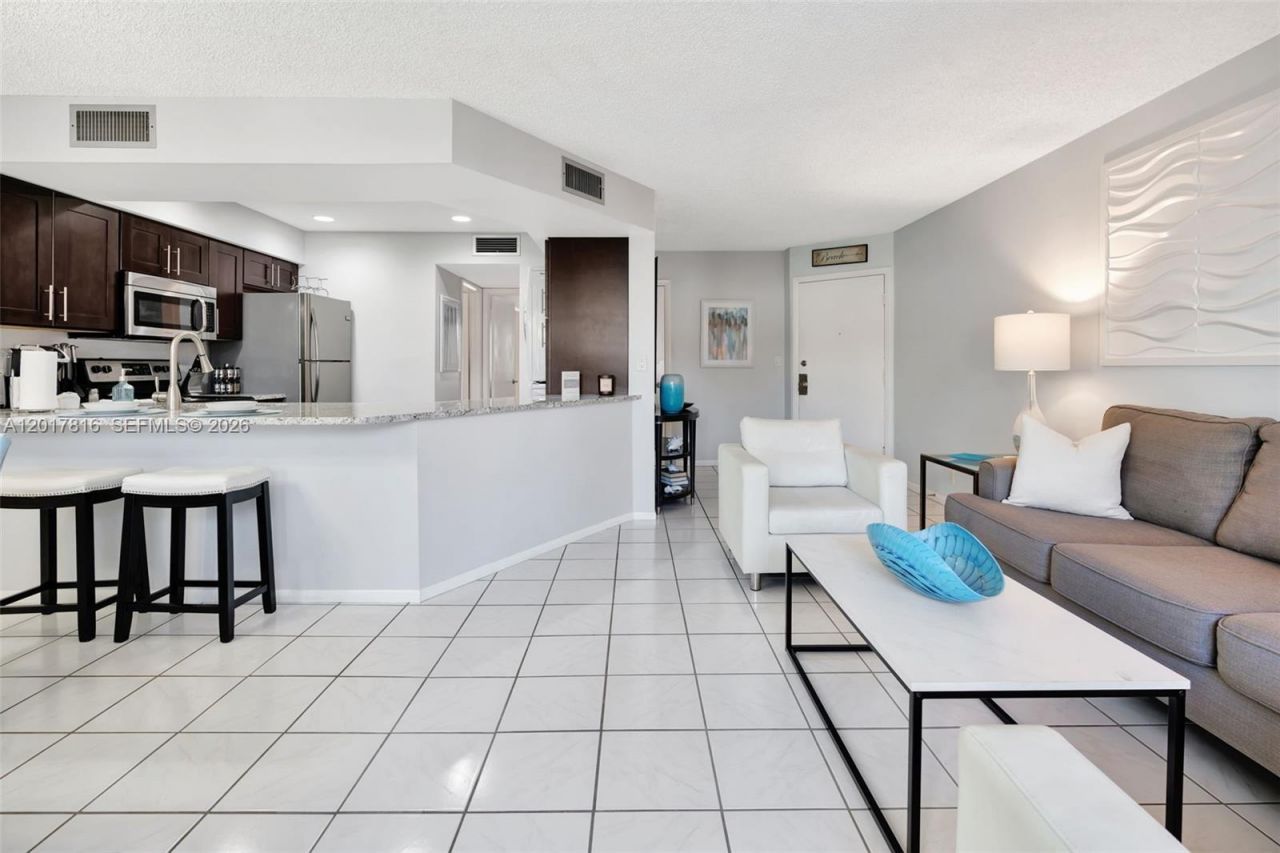 1605 S Us Highway 1 , Unit 205V6, Jupiter, FL 33477 Photo