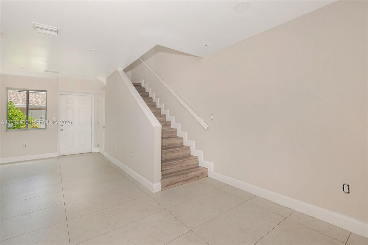 811-817 NW 3rd Ave , Fort Lauderdale, FL 33311 Photo