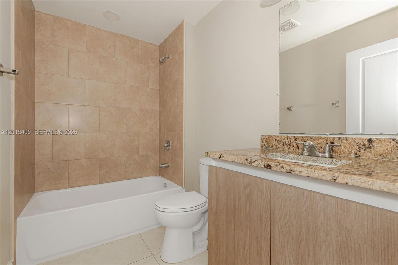 811-817 NW 3rd Ave , Fort Lauderdale, FL 33311 Photo