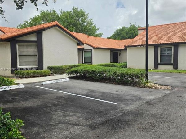 15240 SW 45th Ter , Unit 54F, Miami, FL 33185