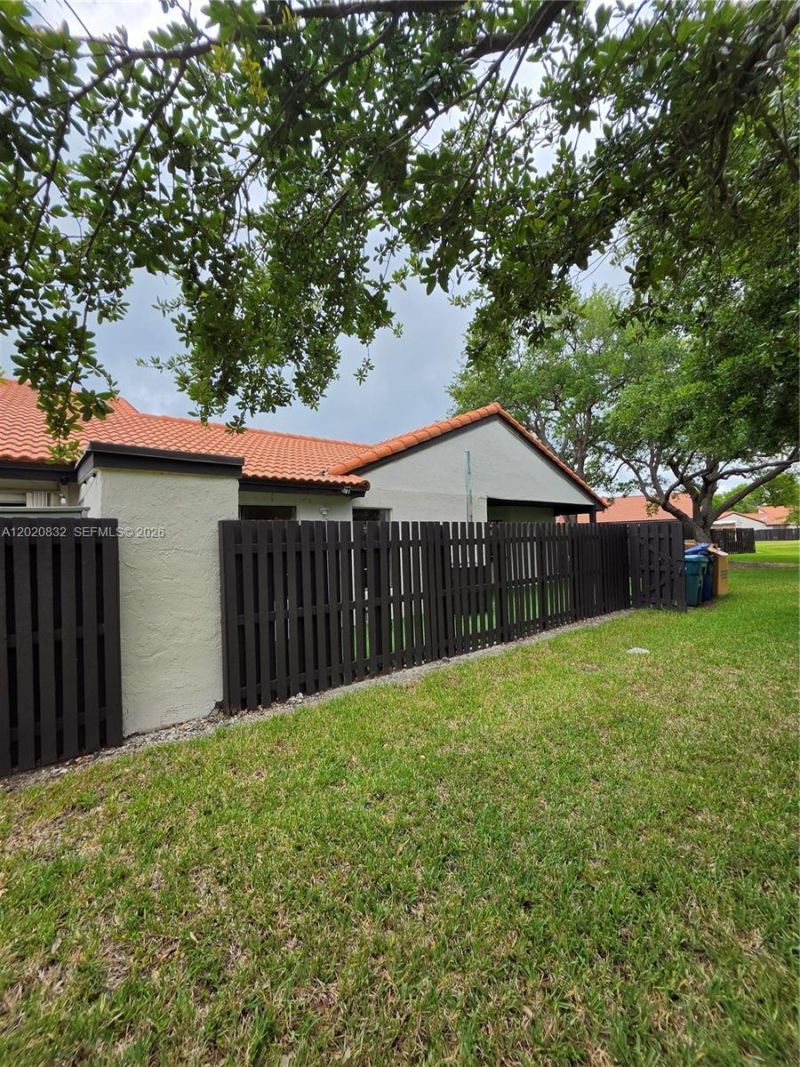 15240 SW 45th Ter , Unit 54F, Miami, FL 33185 Photo