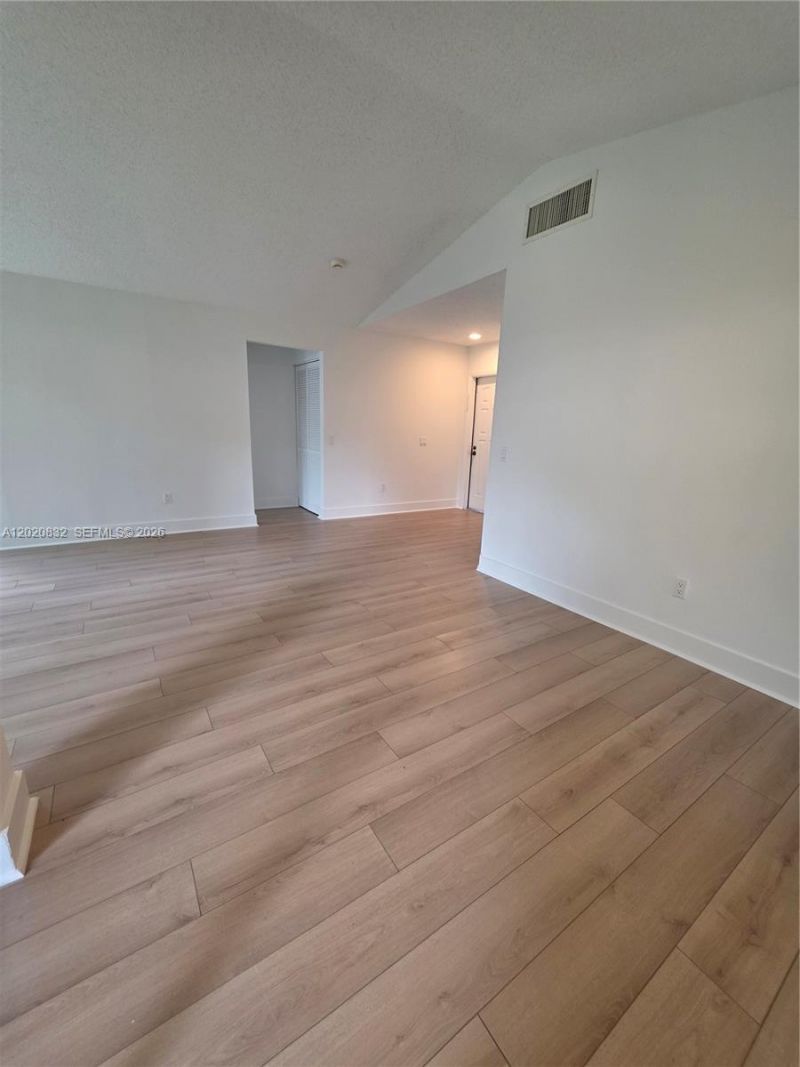 15240 SW 45th Ter , Unit 54F, Miami, FL 33185 Photo