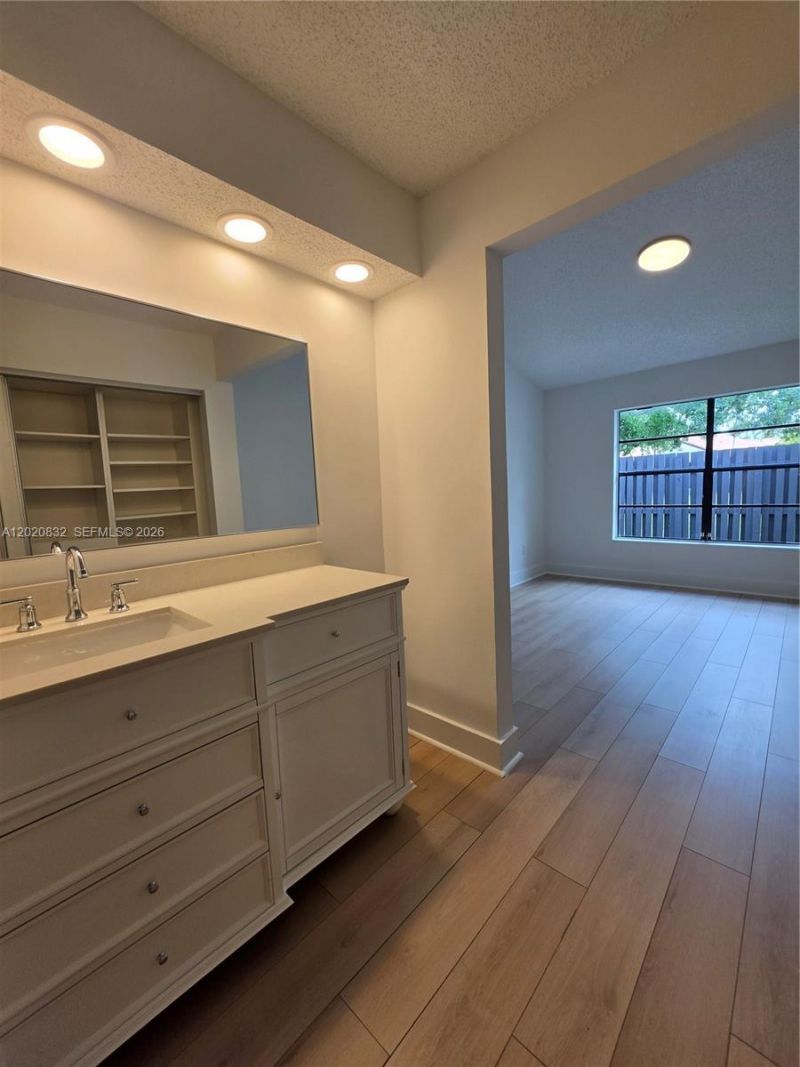 15240 SW 45th Ter , Unit 54F, Miami, FL 33185 Photo