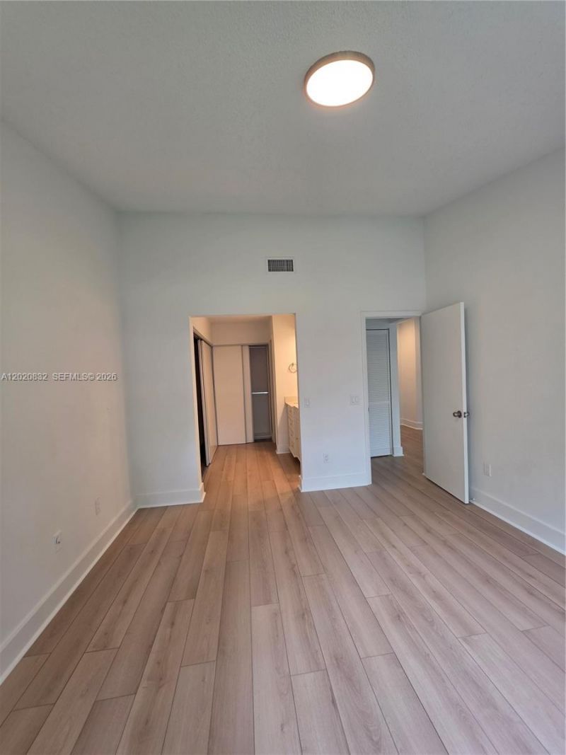 15240 SW 45th Ter , Unit 54F, Miami, FL 33185 Photo