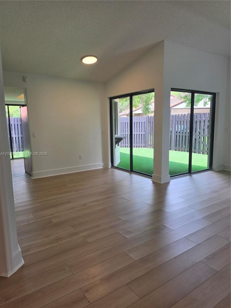 15240 SW 45th Ter , Unit 54F, Miami, FL 33185 Photo