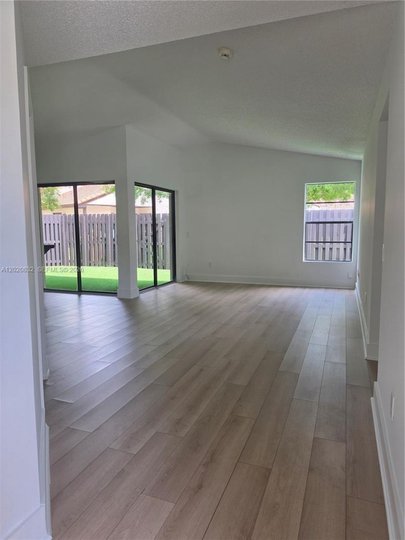 15240 SW 45th Ter , Unit 54F, Miami, FL 33185 Photo