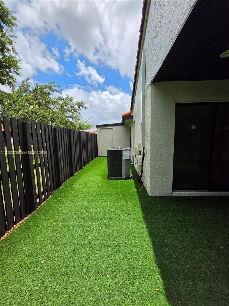 15240 SW 45th Ter , Unit 54F, Miami, FL 33185 Photo