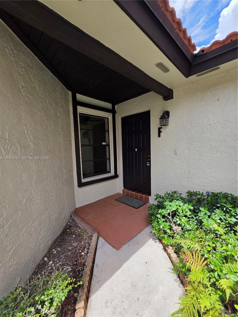 15240 SW 45th Ter , Unit 54F, Miami, FL 33185 Photo