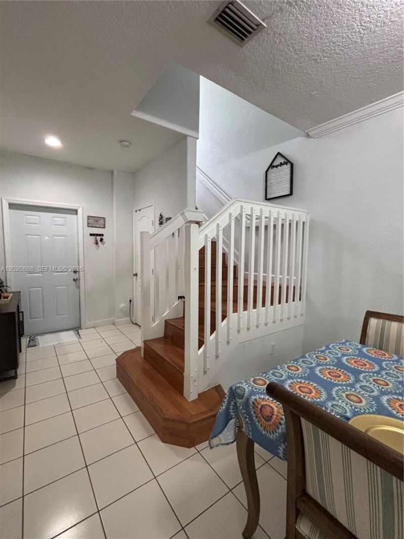 6920 NW 177th St , Unit Q101, Hialeah, FL 33015 Photo