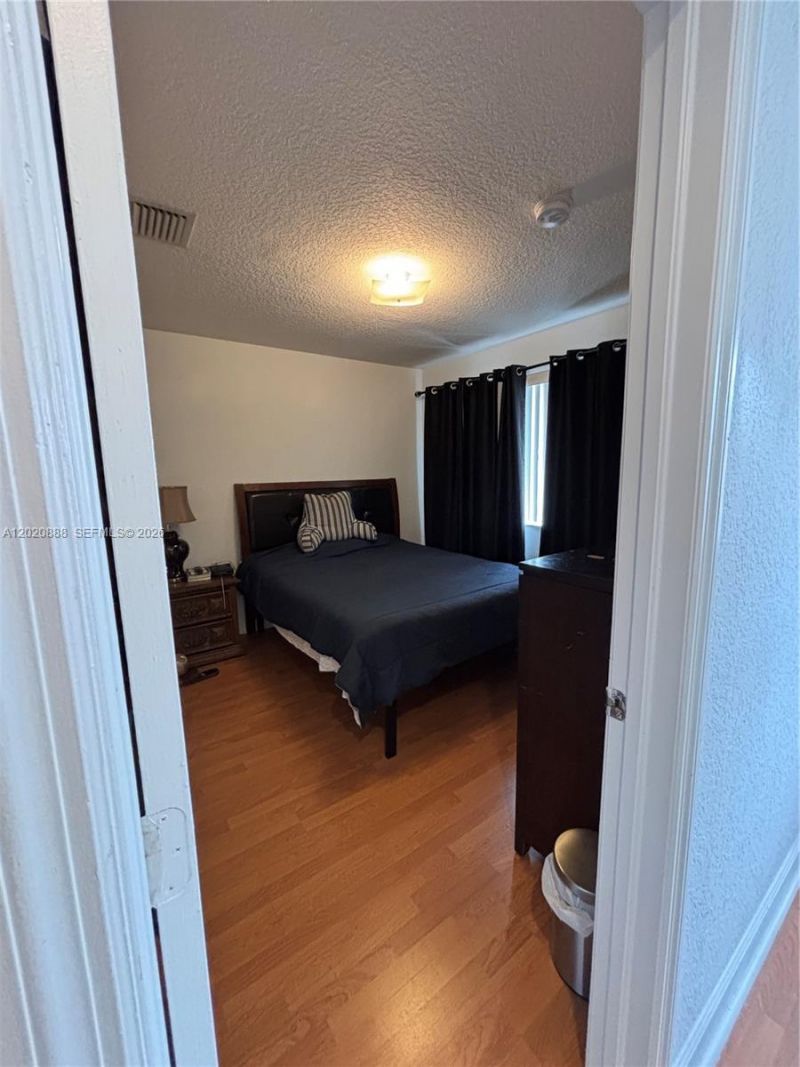 6920 NW 177th St , Unit Q101, Hialeah, FL 33015 Photo