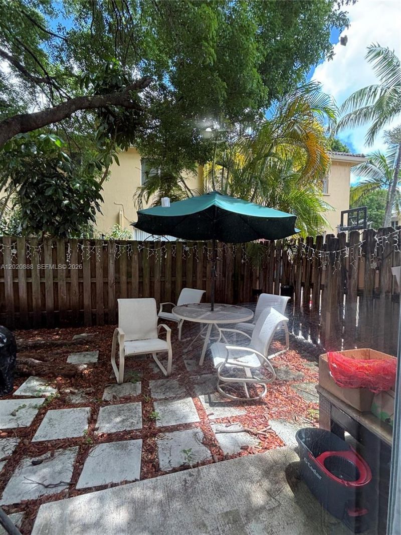 6920 NW 177th St , Unit Q101, Hialeah, FL 33015 Photo