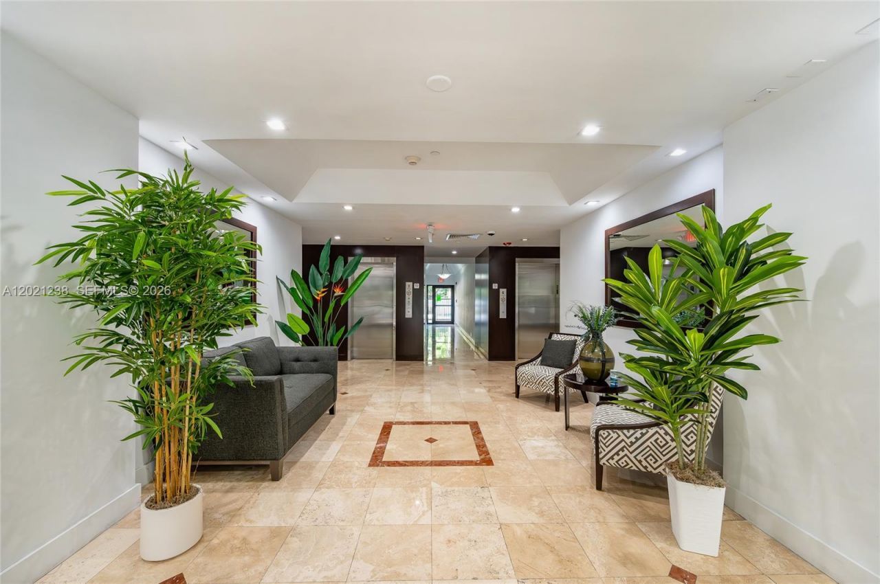 2715 Tigertail Ave, Unit 107, Miami, FL 33133 Photo