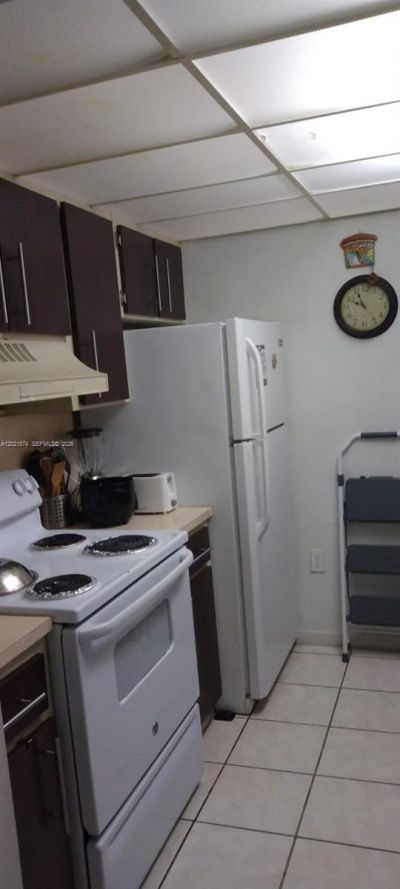 7075 NW 186th St , Unit C207, Hialeah, FL 33015 Photo