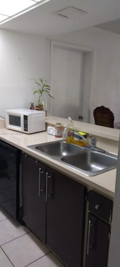 7075 NW 186th St , Unit C207, Hialeah, FL 33015 Photo