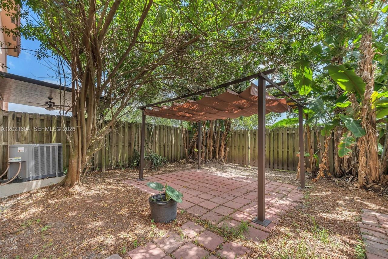 207 SE 37th Pl , Homestead, FL 33033 Photo