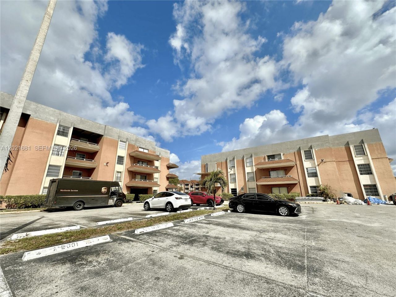 17650 NW 68th Ave , Unit A2005, Hialeah, FL 33015 Photo