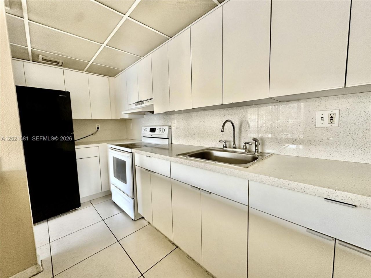 17650 NW 68th Ave , Unit A2005, Hialeah, FL 33015 Photo