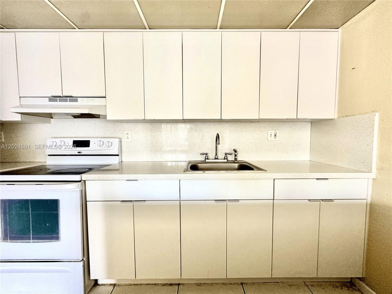 17650 NW 68th Ave , Unit A2005, Hialeah, FL 33015 Photo