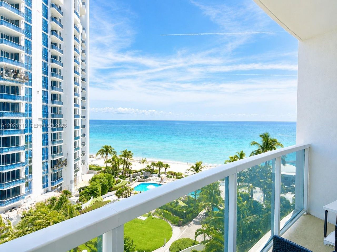 18001 Collins Ave, Unit 605, Sunny Isles Beach, FL 33160 Photo