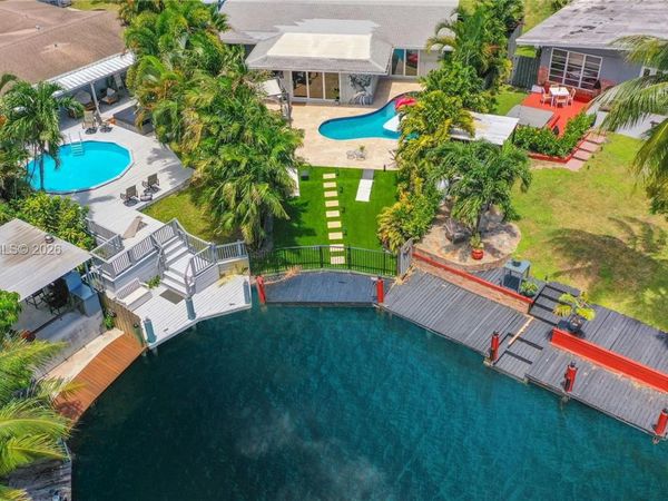 2407 Nassau Ln , Fort Lauderdale, FL 33312
