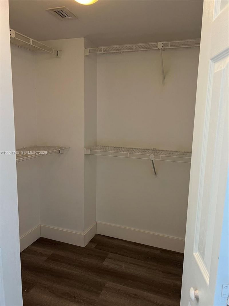 3300 NE 192nd St , Unit 616, Aventura, FL 33180 Photo