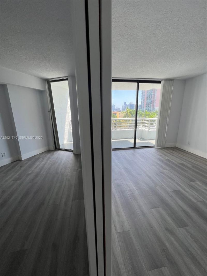 3300 NE 192nd St , Unit 616, Aventura, FL 33180 Photo