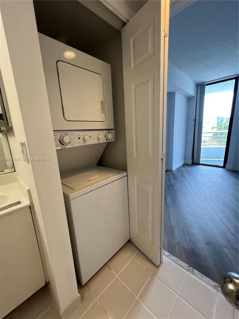 3300 NE 192nd St , Unit 616, Aventura, FL 33180 Photo