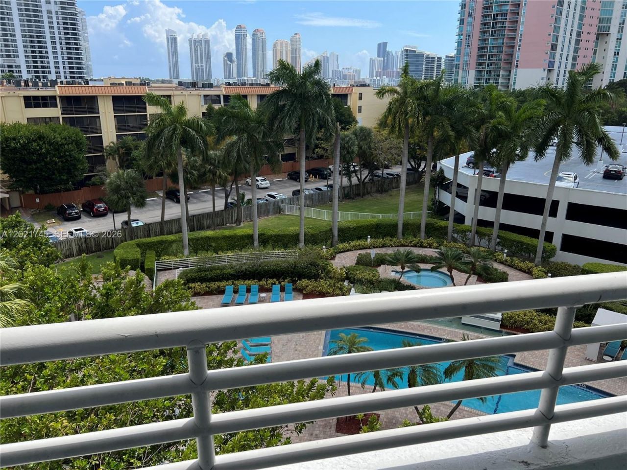 3300 NE 192nd St , Unit 616, Aventura, FL 33180 Photo