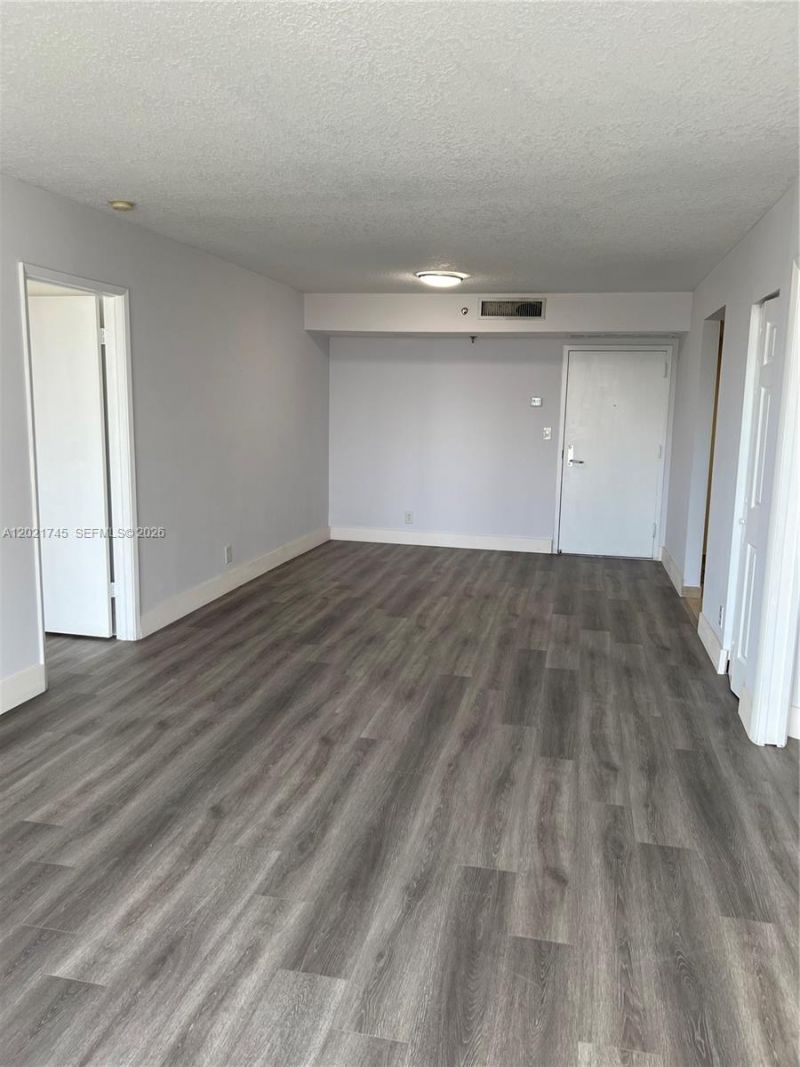 3300 NE 192nd St , Unit 616, Aventura, FL 33180 Photo