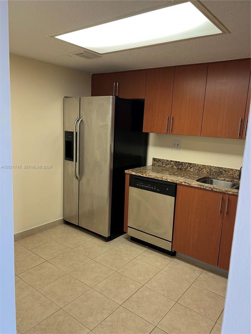 3300 NE 192nd St , Unit 616, Aventura, FL 33180 Photo