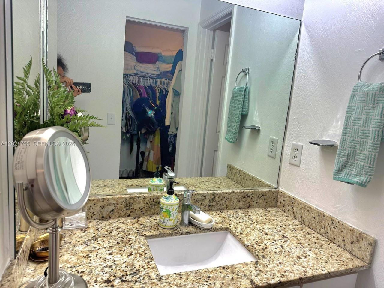421 NE 210th Cir Ter , Unit 203-26, Miami, FL 33179 Photo