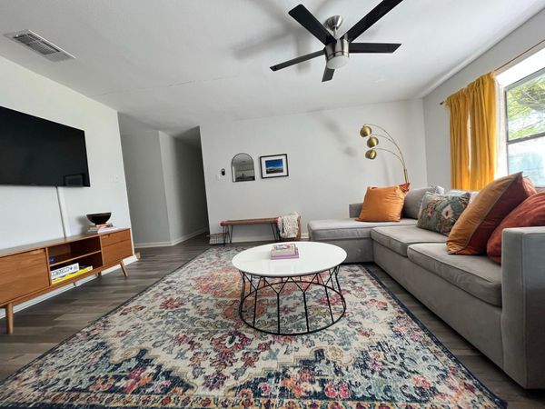 2511 E Stassney LN, Austin, TX 78744
