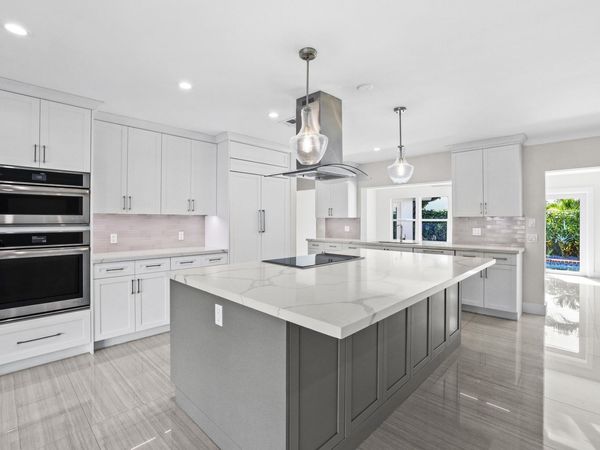 4240 NE 22nd Terrace, Lighthouse Point, FL 33064