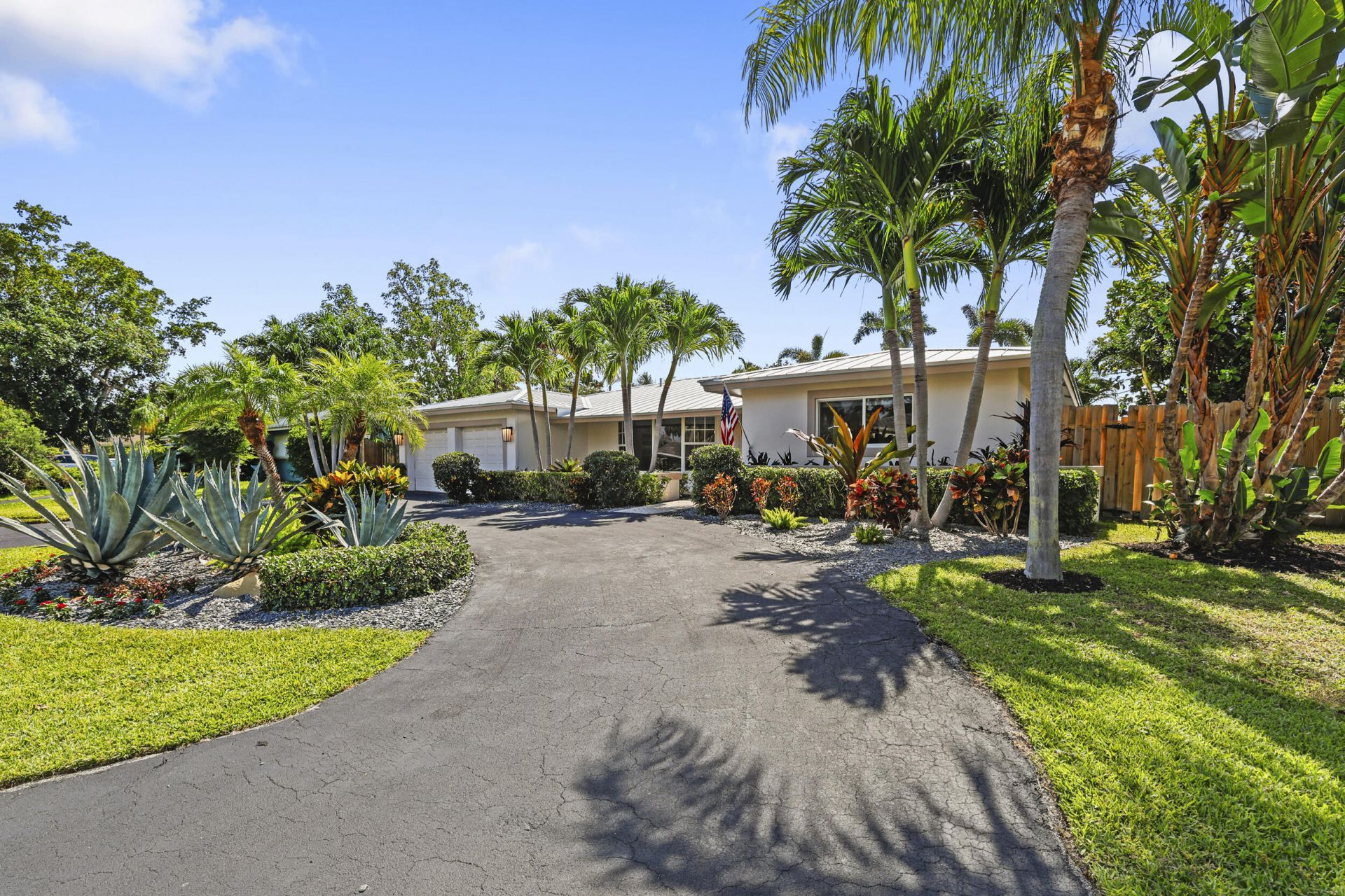 4240 NE 22nd Terrace, Lighthouse Point, FL 33064 Photo