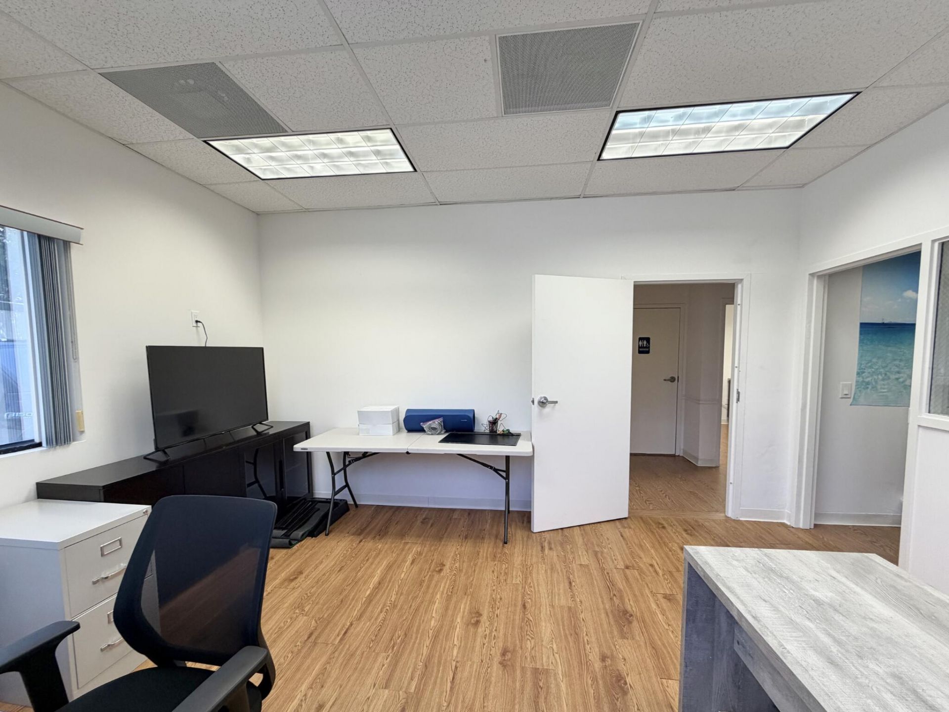 2540 Metrocentre Boulevard, Unit 1, West Palm Beach, FL 33407 Photo