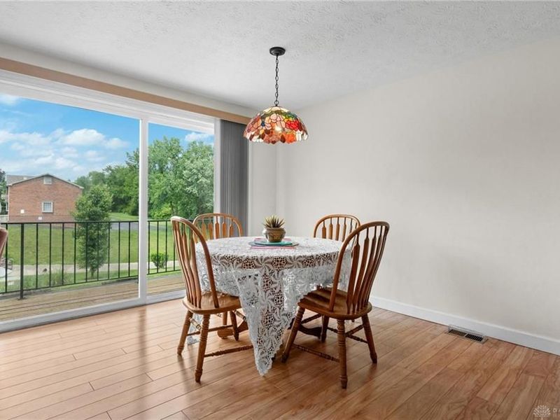 2701 N Kings Arms Circle, Centerville, OH 45440 Photo 13