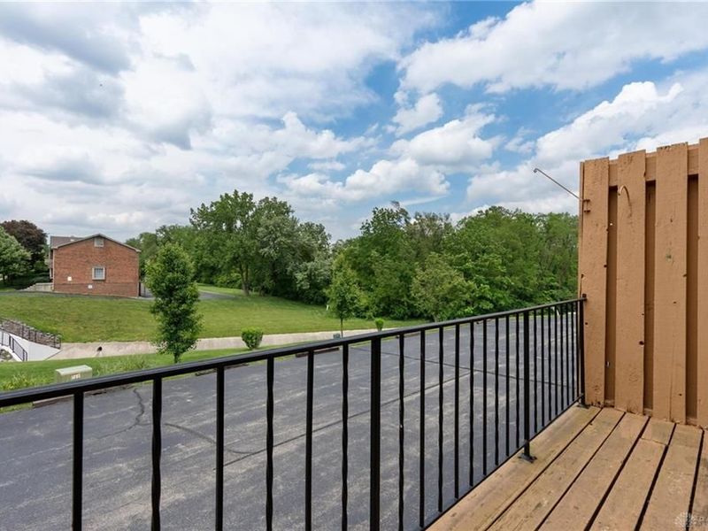 2701 N Kings Arms Circle, Centerville, OH 45440 Photo 18